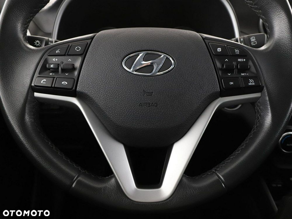 Hyundai Tucson 1.6 CRDi Style 2WD - 21