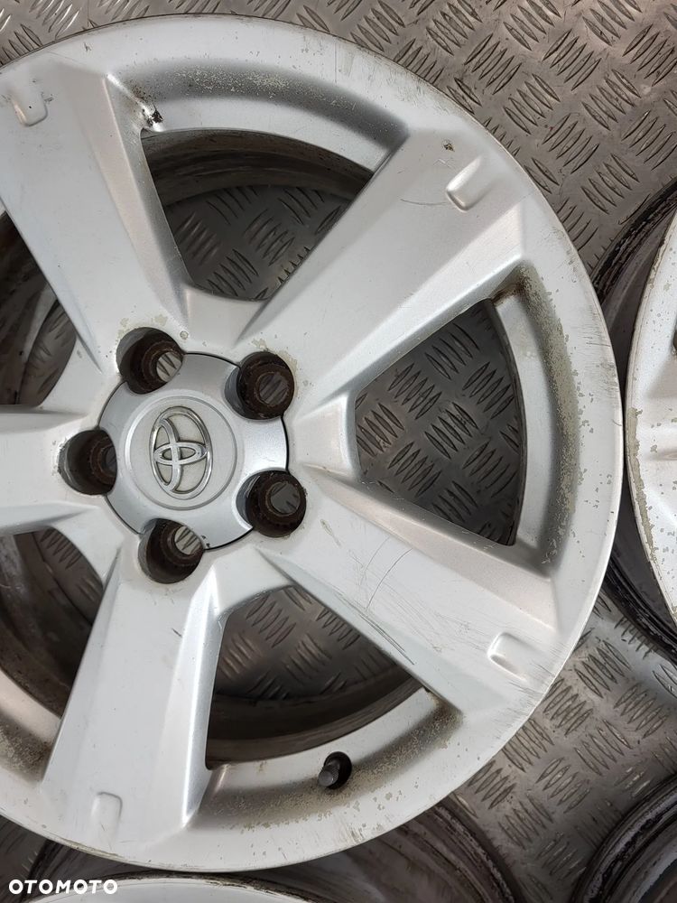 Toyota Rav4 III Felgi Aluminiowe 17 - 13