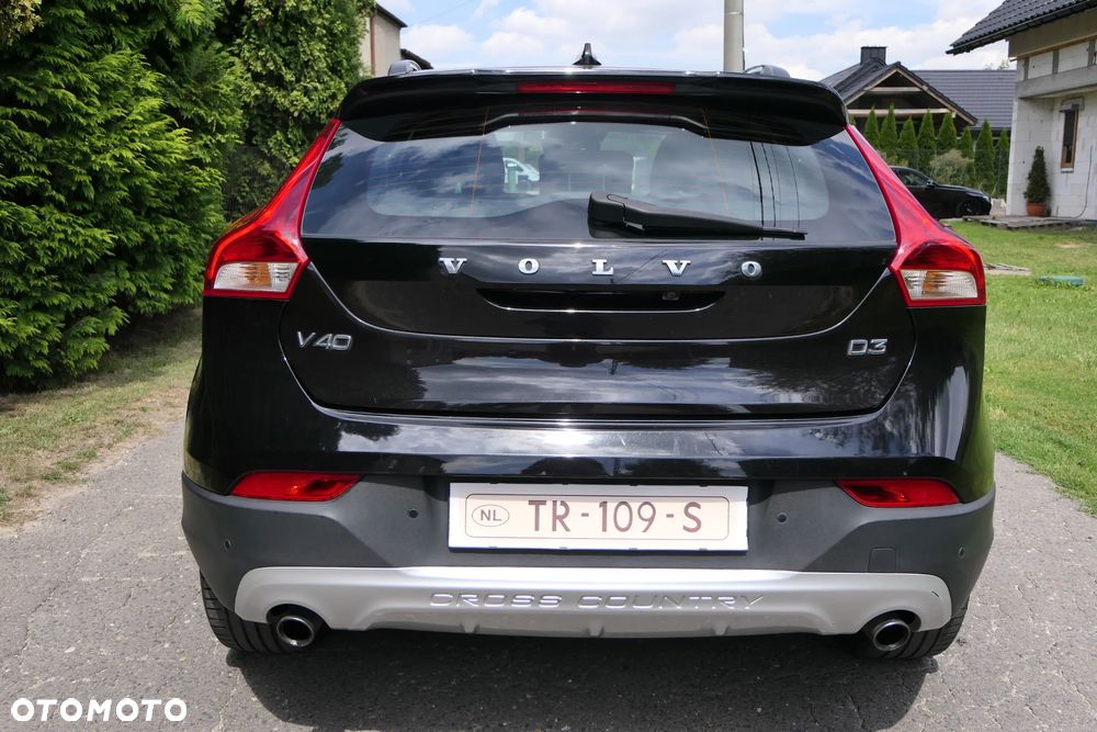 Volvo V40 Cross Country D3 Geartronic Momentum - 12