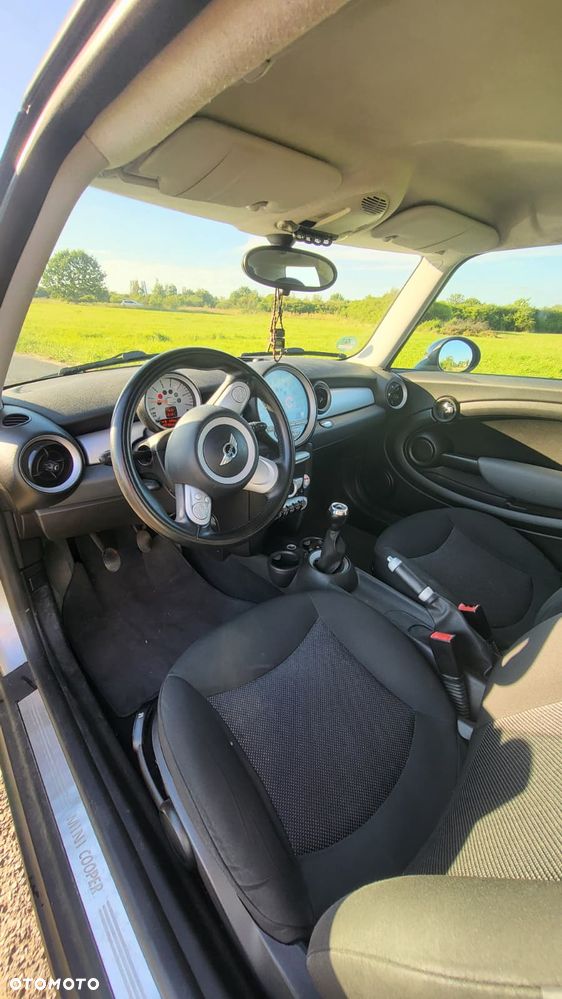 MINI Cooper D - 13