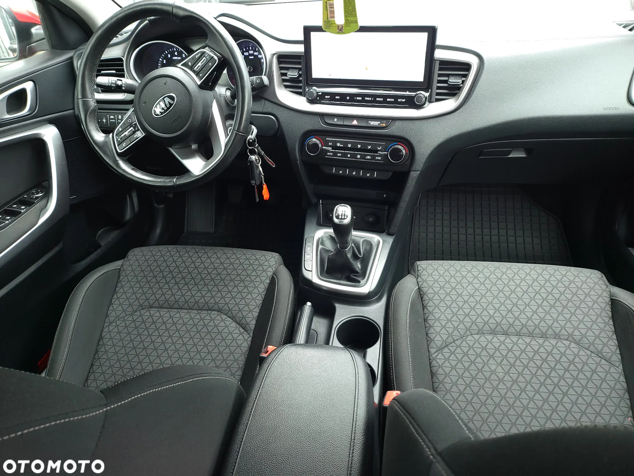 Kia Ceed SW 1.5 T-GDI OPF GT Line - 2