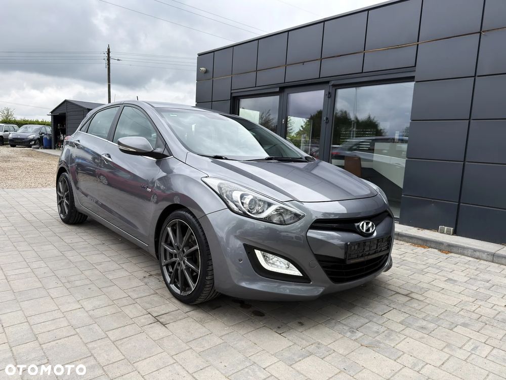 Hyundai i30 1.6 GDI Premium - 16