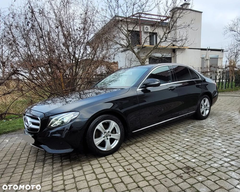 Mercedes-Benz Klasa E 220 d 9G-TRONIC - 8