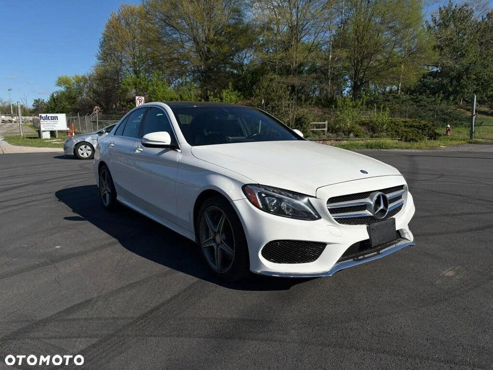 Mercedes-Benz Klasa C 300 7G-TRONIC - 7