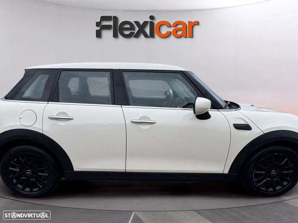 MINI 5 Portas Cooper Auto - 9