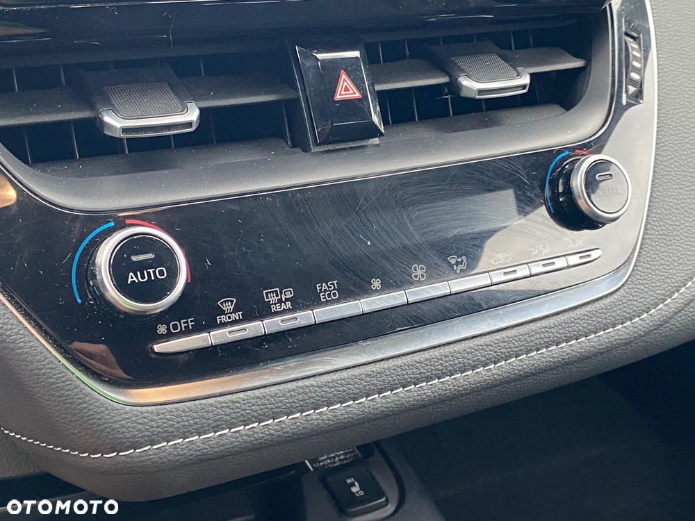 Suzuki Swace 1.8 Hybrid Elegance CVT - 19