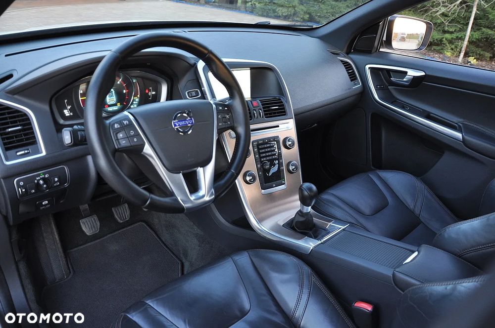 Volvo XC 60 D4 Summum - 18