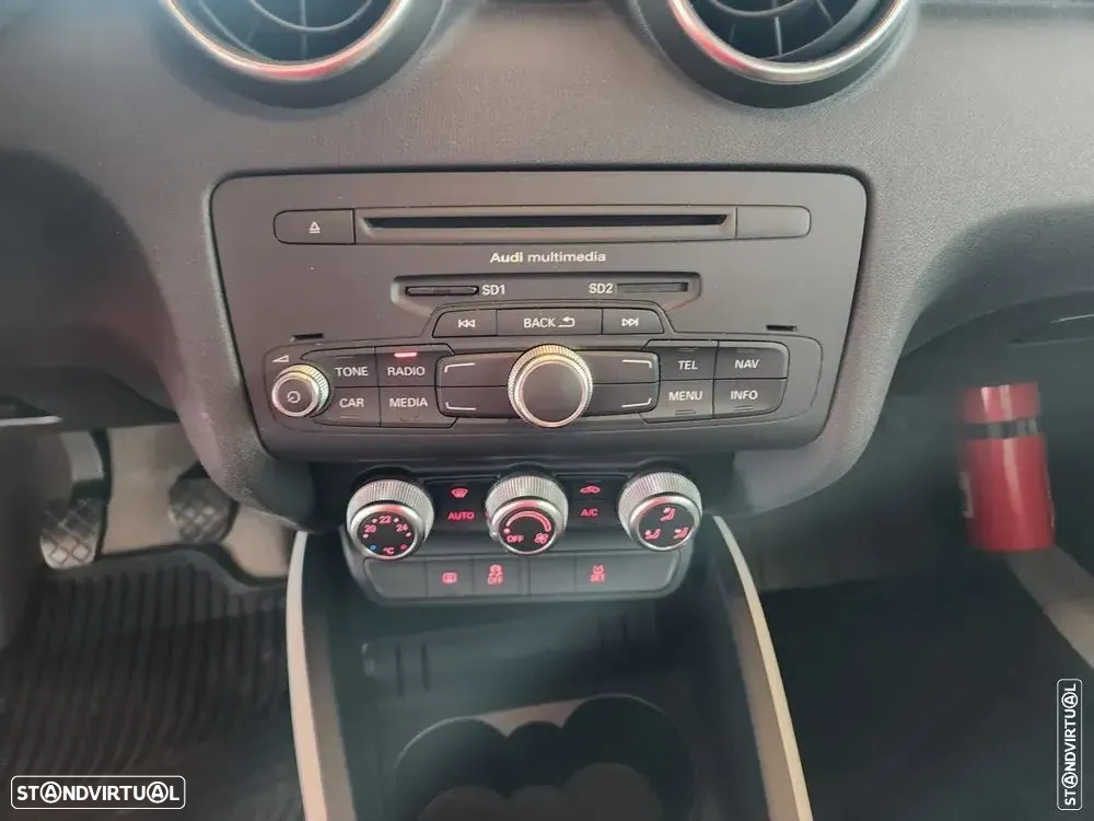 Audi A1 1.6 TDI Attraction - 18
