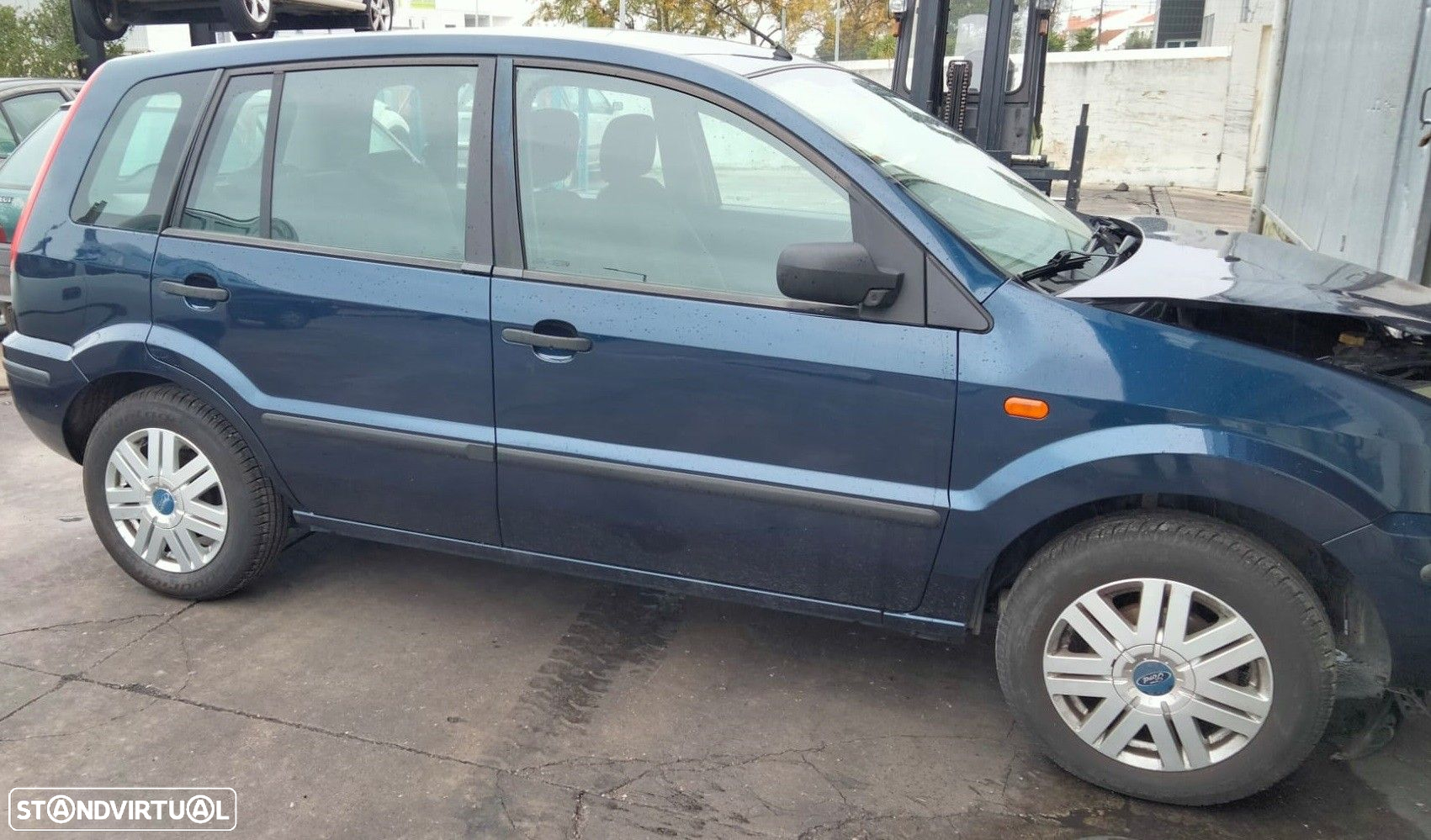 Ford Fusion 1.2i de 2004 disponível para peças - 4