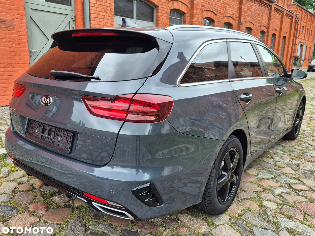 Kia Ceed - 6