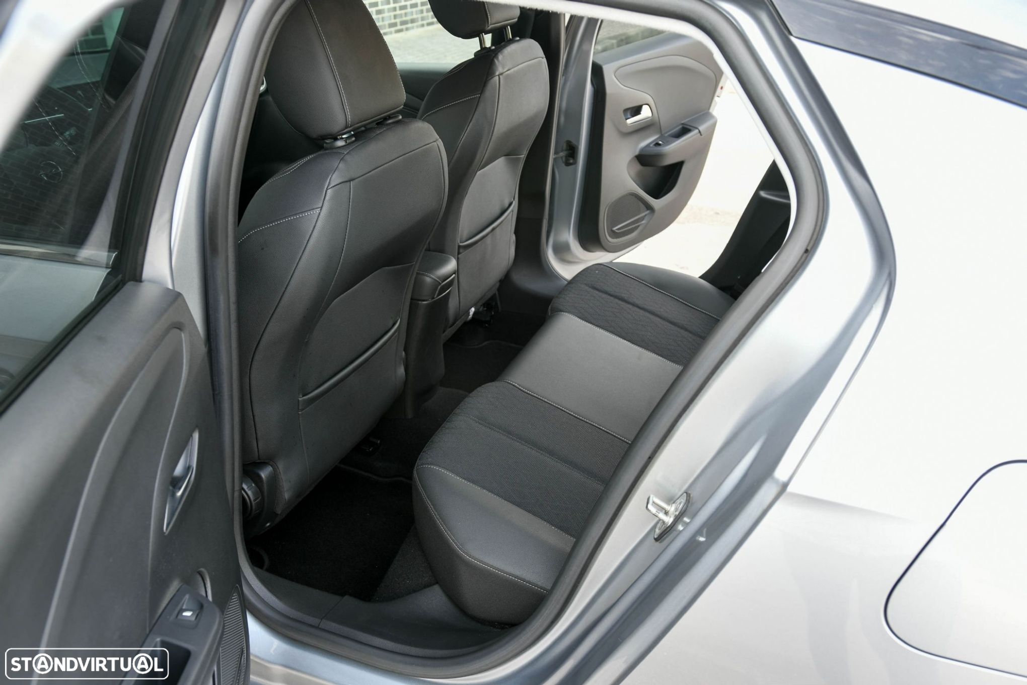 Opel Corsa 1.2 T Elegance - 23