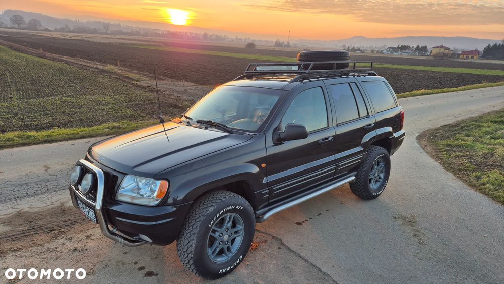 Jeep Grand Cherokee 4.0 Laredo - 1