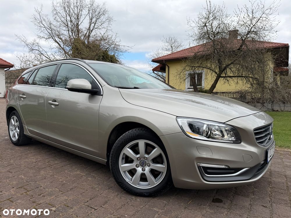 Volvo V60 D4 - 18