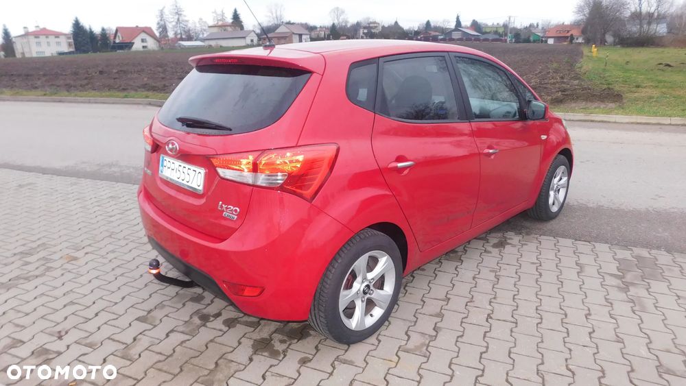 Hyundai ix20 - 18