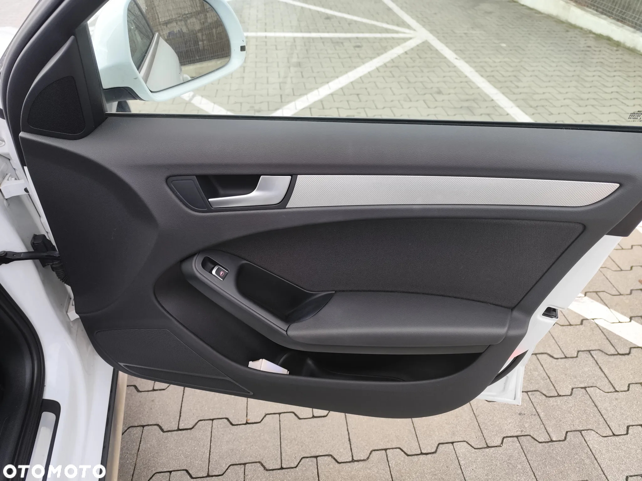 Audi A4 Allroad 2.0 TDI Quattro S tronic - 13