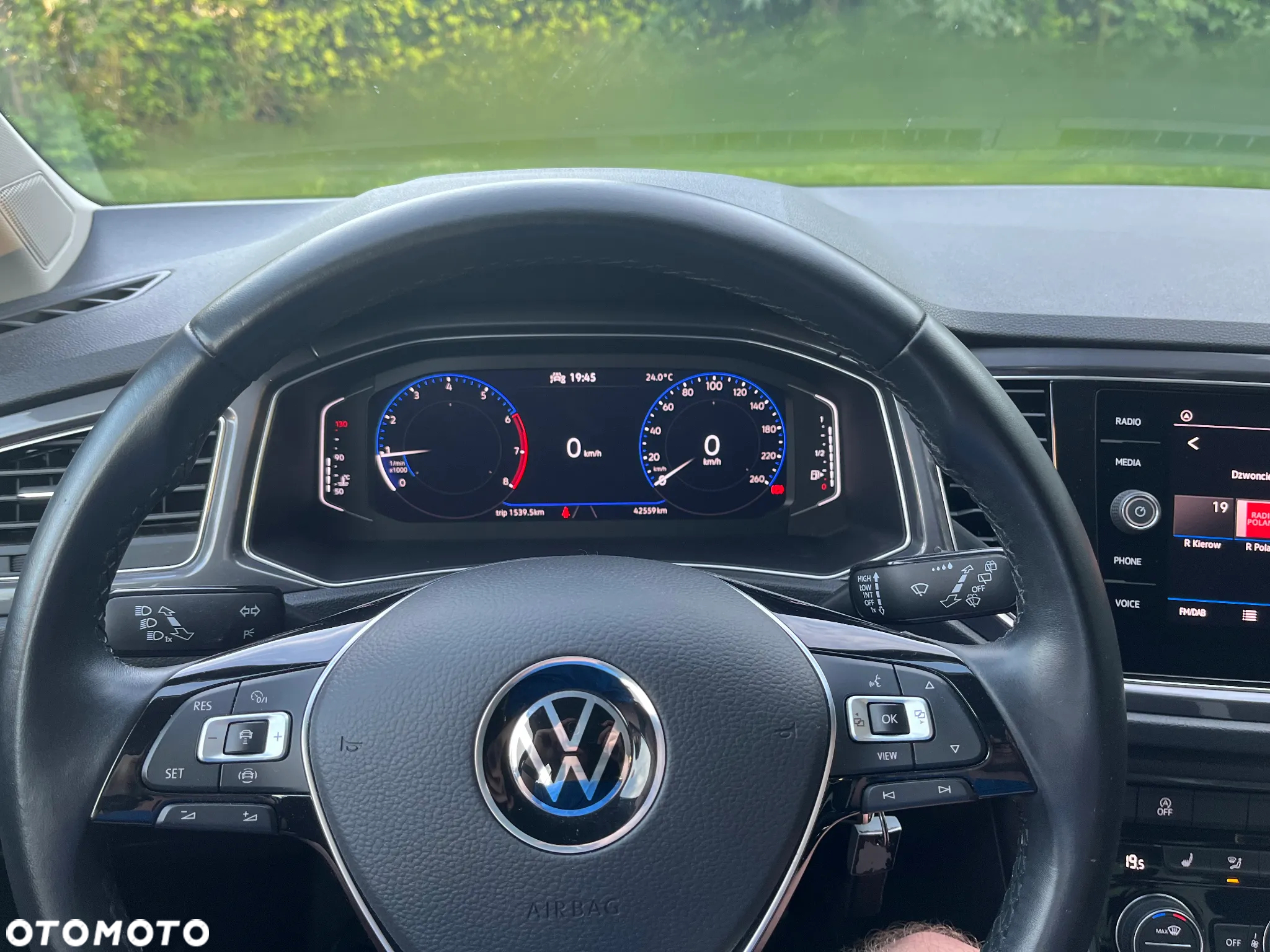 Volkswagen T-Roc 1.5 TSI ACT Premium - 12
