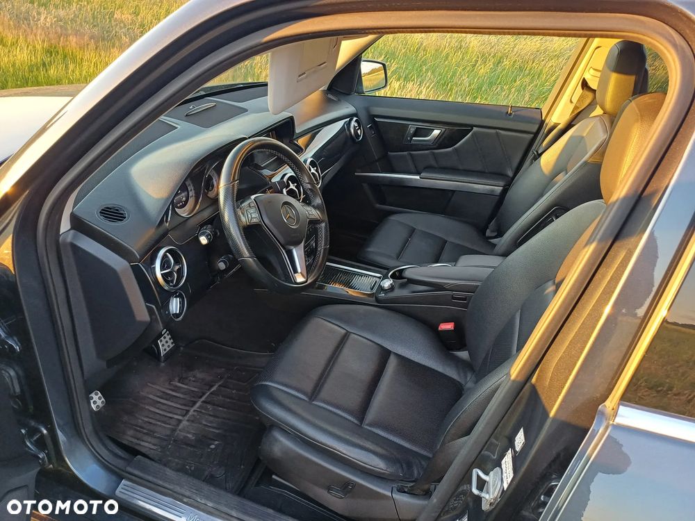 Mercedes-Benz GLK 350 4Matic (BlueEFFICIENCY) 7G-TRONIC - 21