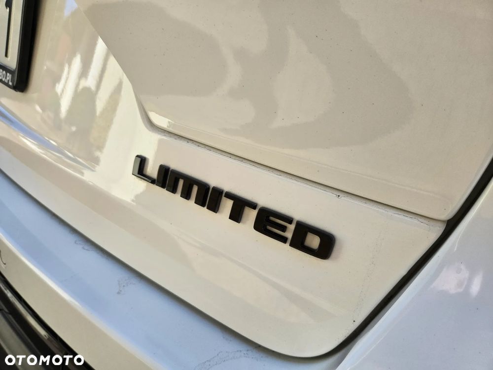 Jeep Grand Cherokee - 15