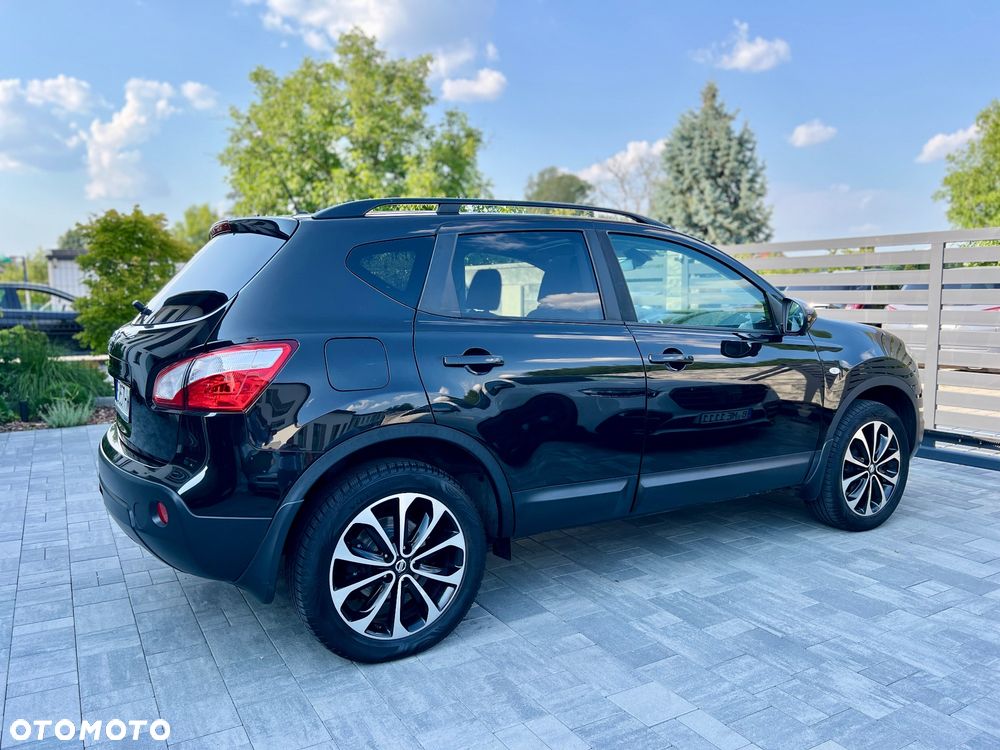 Nissan Qashqai 2.0 360 - 12