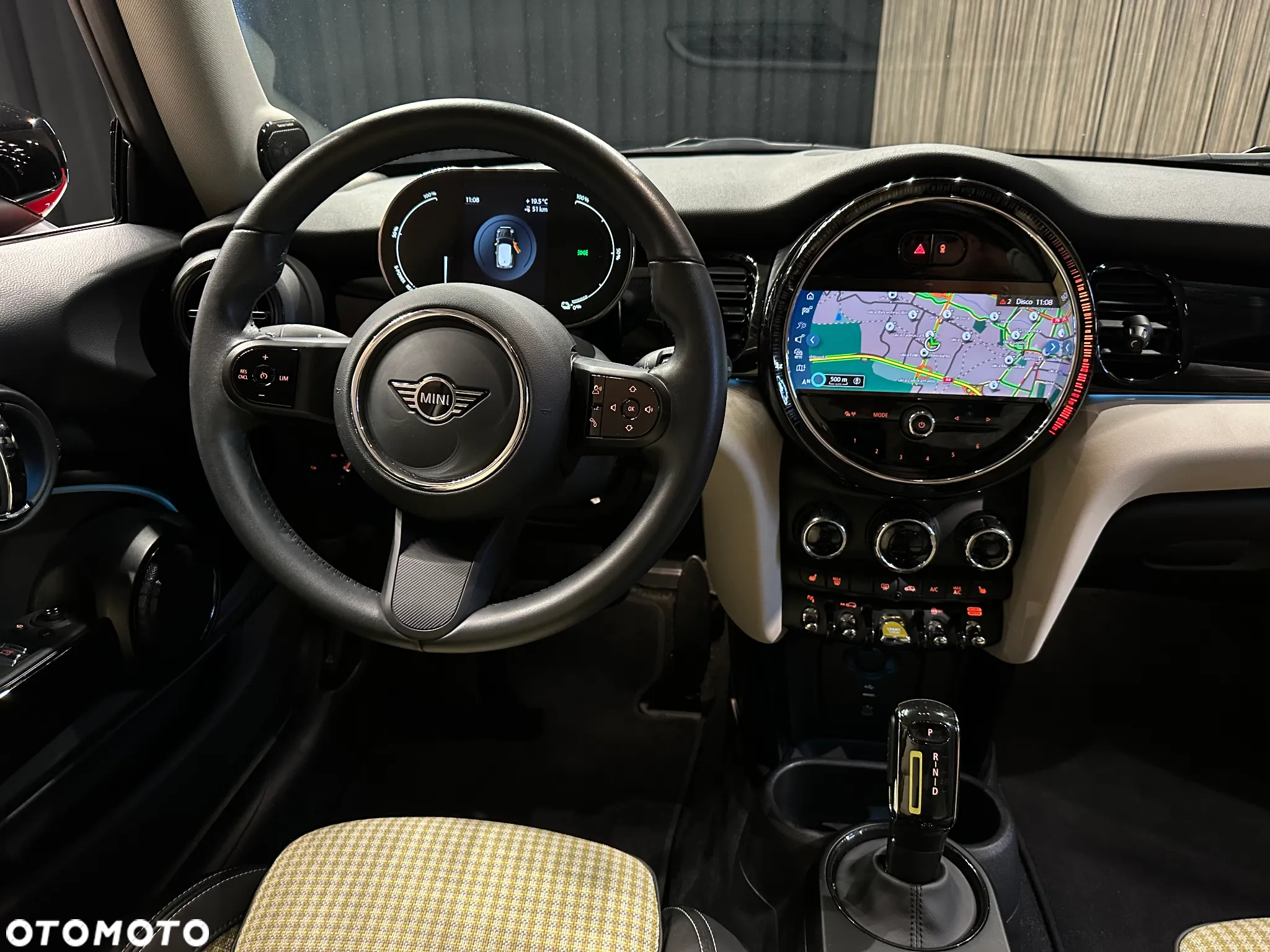 MINI Cooper SE - 15
