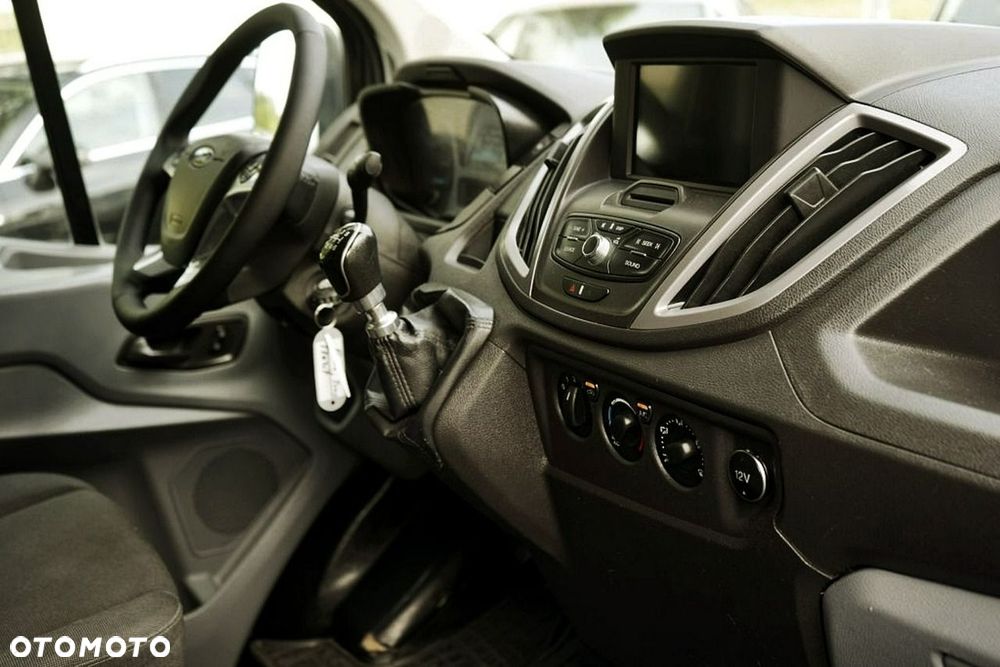 Ford Transit - 16
