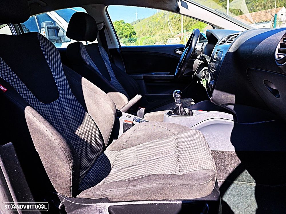 SEAT Leon 1.9 TDI Ecomotive Reference - 12