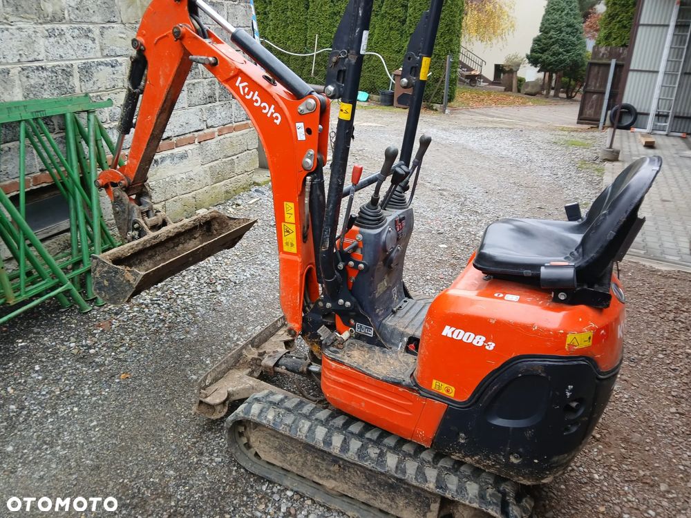 Kubota K008-3 - 1