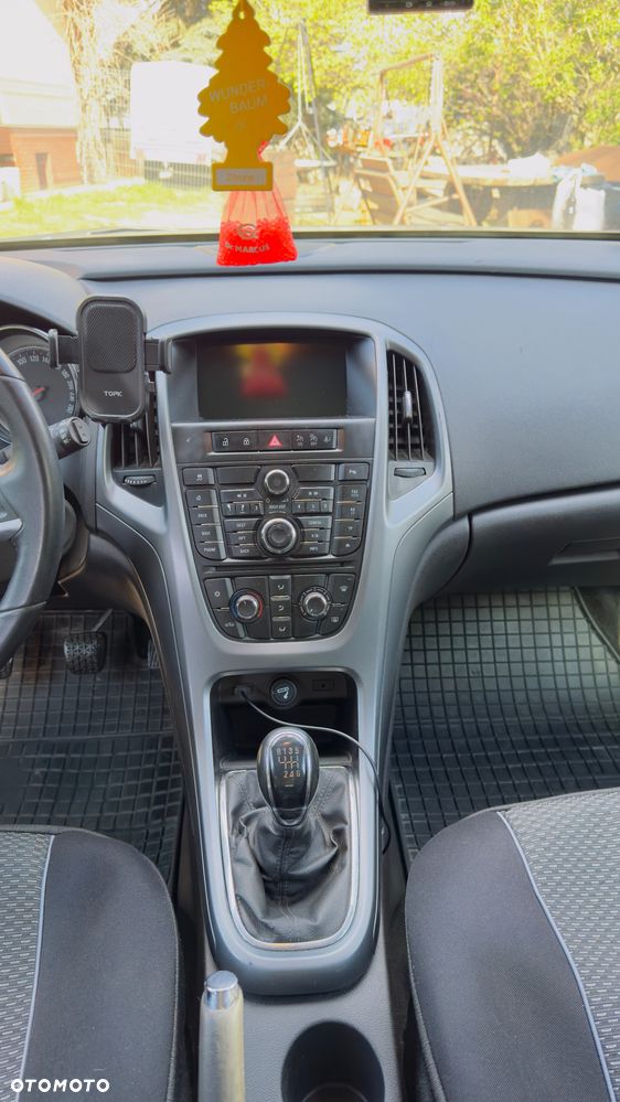 Opel Astra 1.7 CDTI - 11