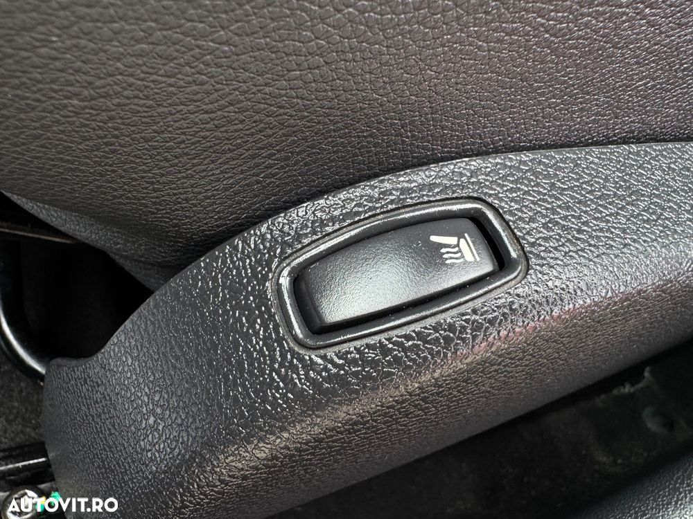 Dacia Duster dCi 110 FAP 4x2 Prestige - 25