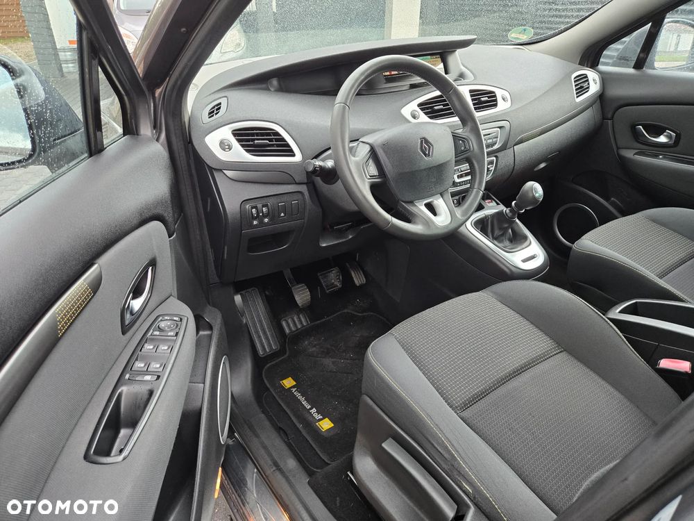 Renault Scenic 1.6 Confort Authentique - 9