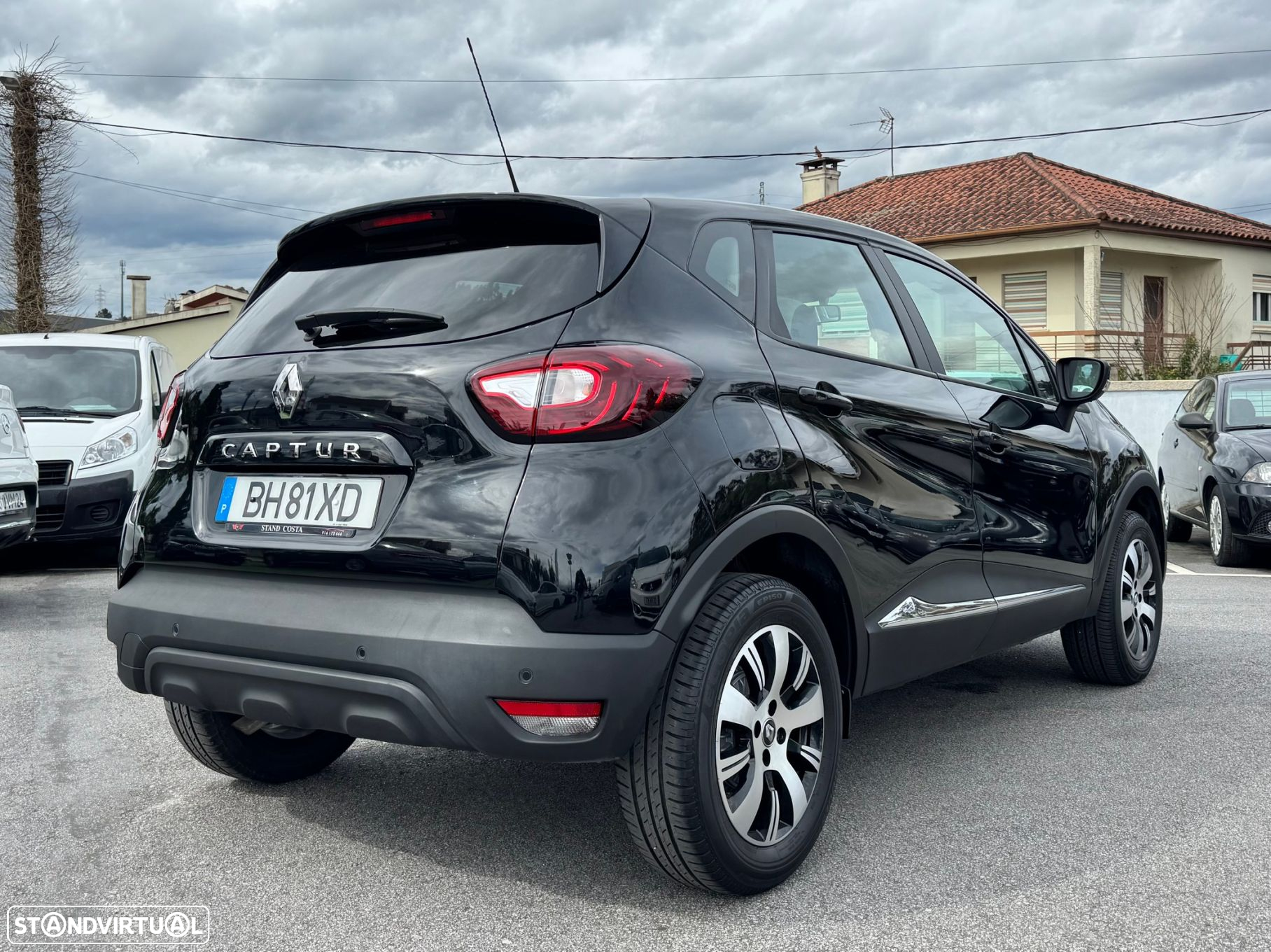 Renault Captur 0.9 TCE Exclusive - 4