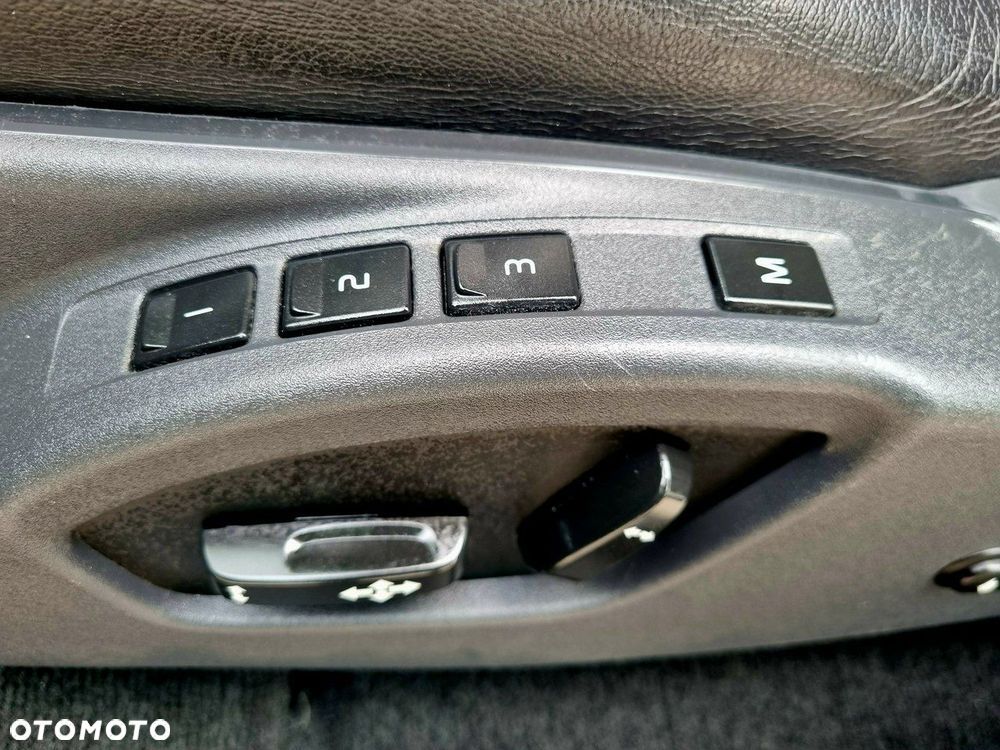 Volvo XC 60 D4 Geartronic Summum - 10
