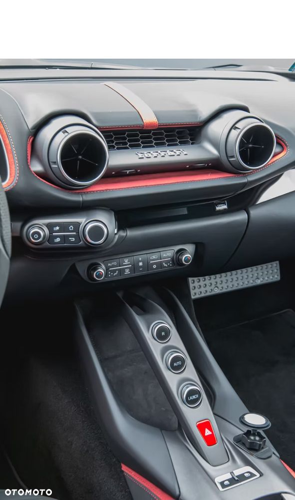 Ferrari 812 Superfast - 16