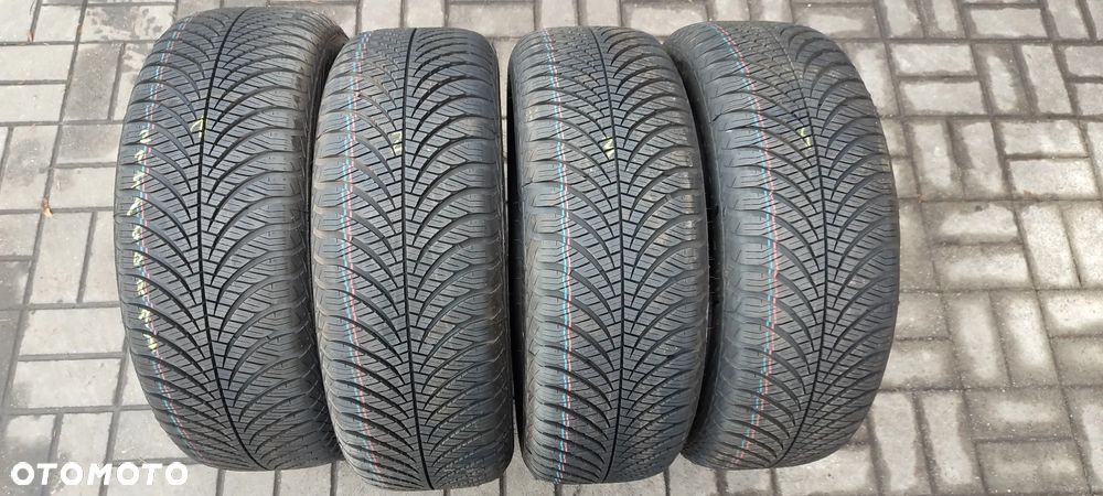 OPONY WIELOSEZONOWE 215/60R17 GOODYEAR VECTOR 4 SEASONS GEN 2 (2321) 96H WIELOSEZON 4 SZTUKI KOMPLET - 1