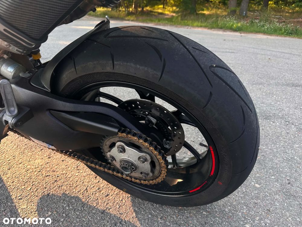 Ducati Monster - 14