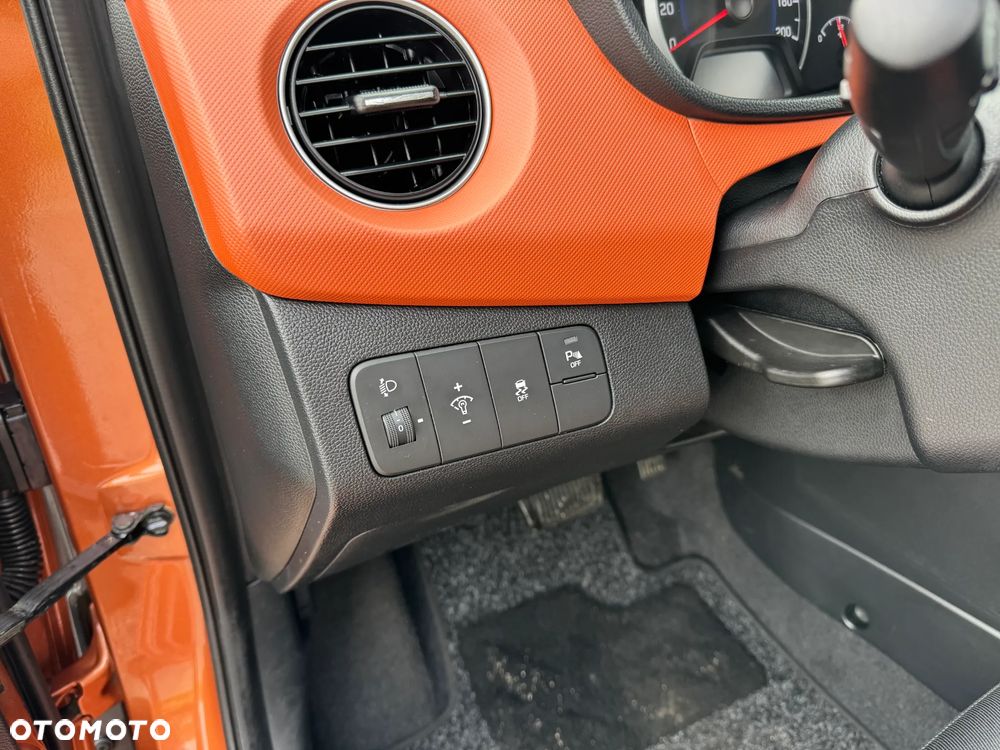 Hyundai i10 1.0 Premium - 20