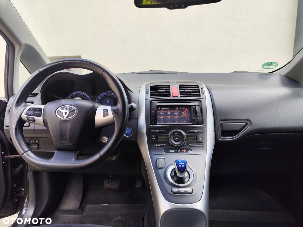 Toyota Auris - 29