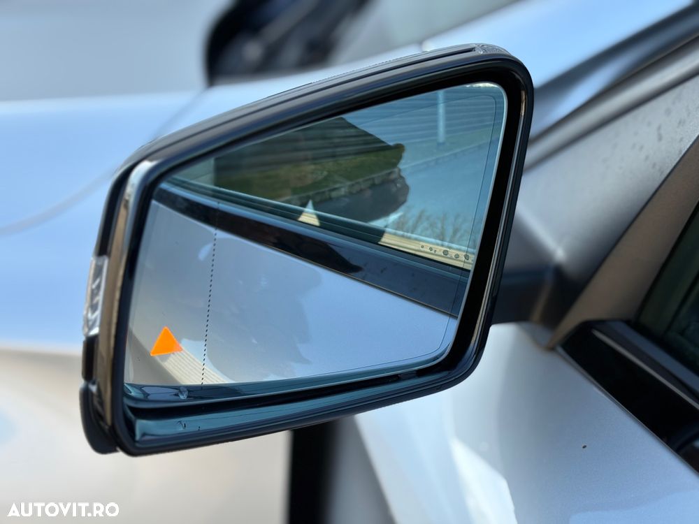 Mercedes-Benz GLA 220 CDI 4MATIC 7G-DCT AMG Line - 37