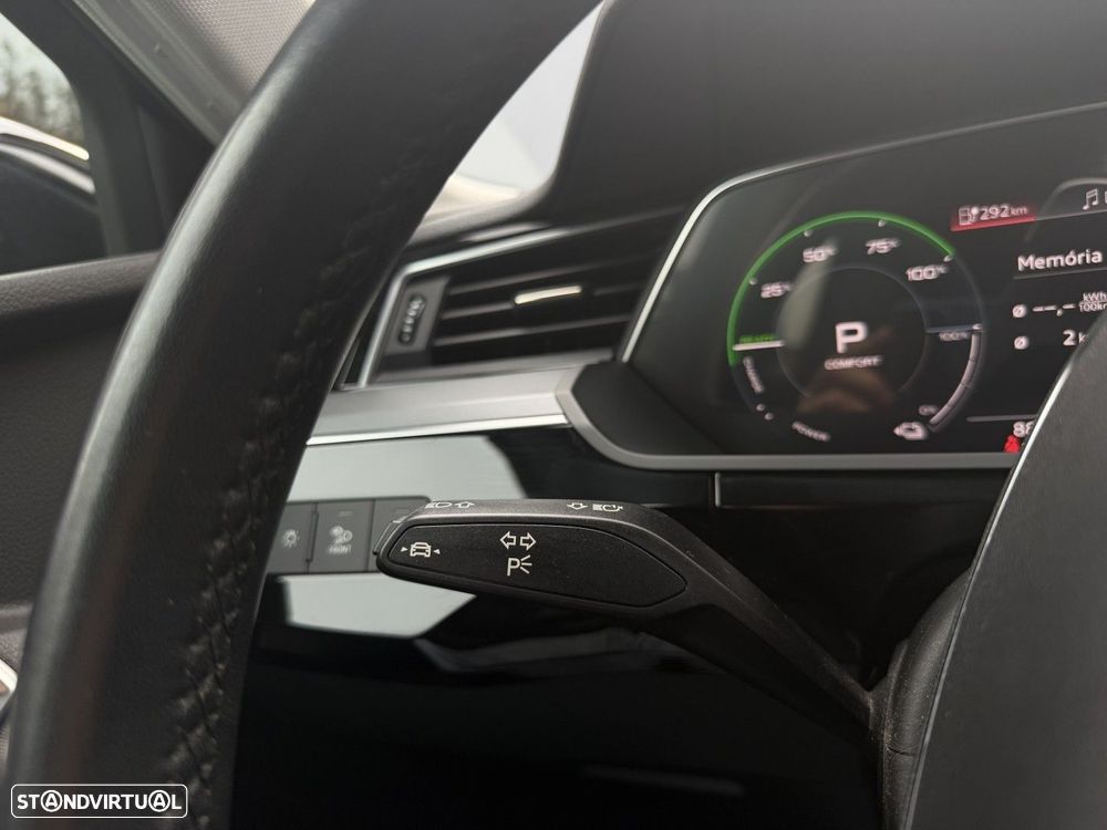 Audi e-tron 50 quattro - 33