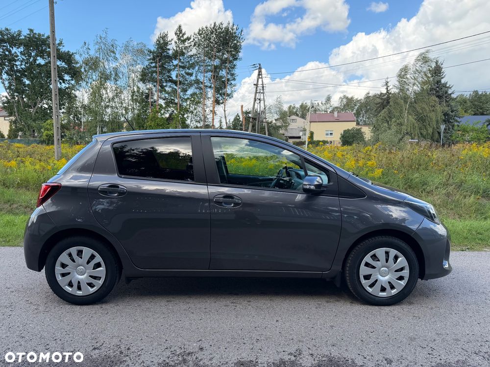 Toyota Yaris 1.33 VVT-i Comfort - 12