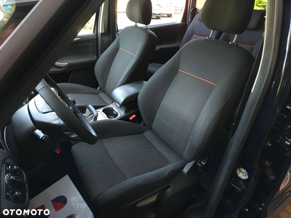 Ford S-Max 2.0 TDCi Titanium - 32