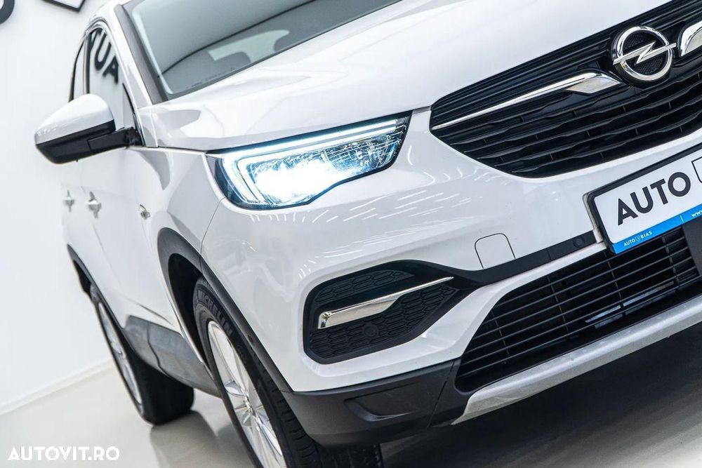 Opel Grandland X 1.2 Start/Stop Automatik INNOVATION - 30