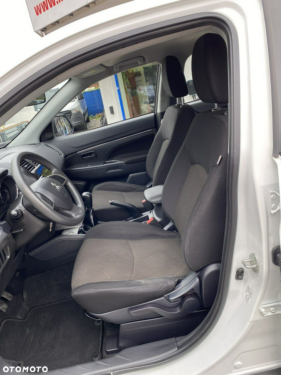 Mitsubishi ASX - 16