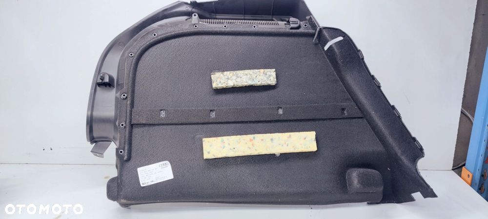 TAPICERKA BOCZEK BAGAŻNIKA AUDI A3 8P 8P3863880AQ - 4
