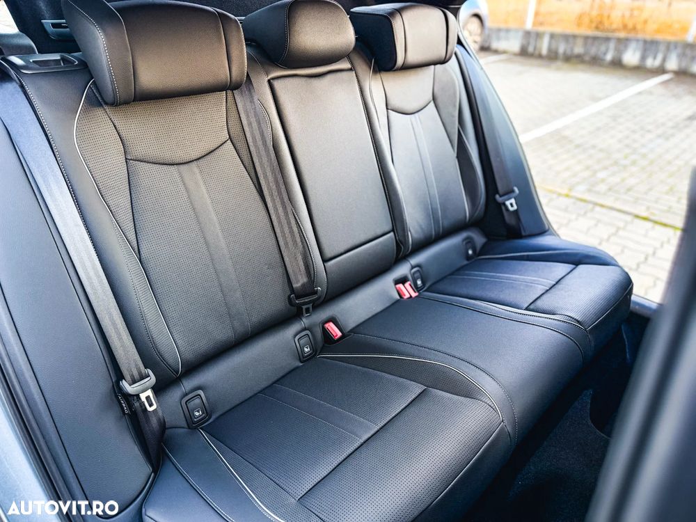 Skoda Superb 2.0 TSI 265 CP 4x4 DSG Sportline - 22