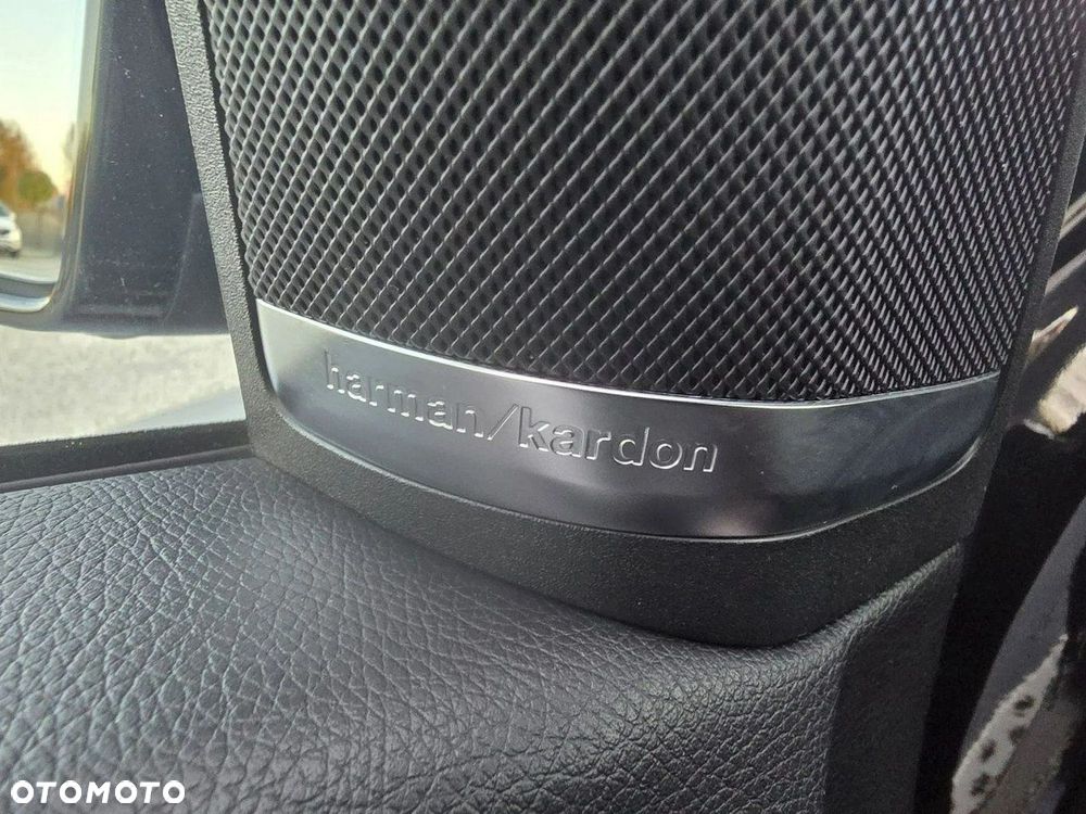 Mercedes-Benz GLE - 26