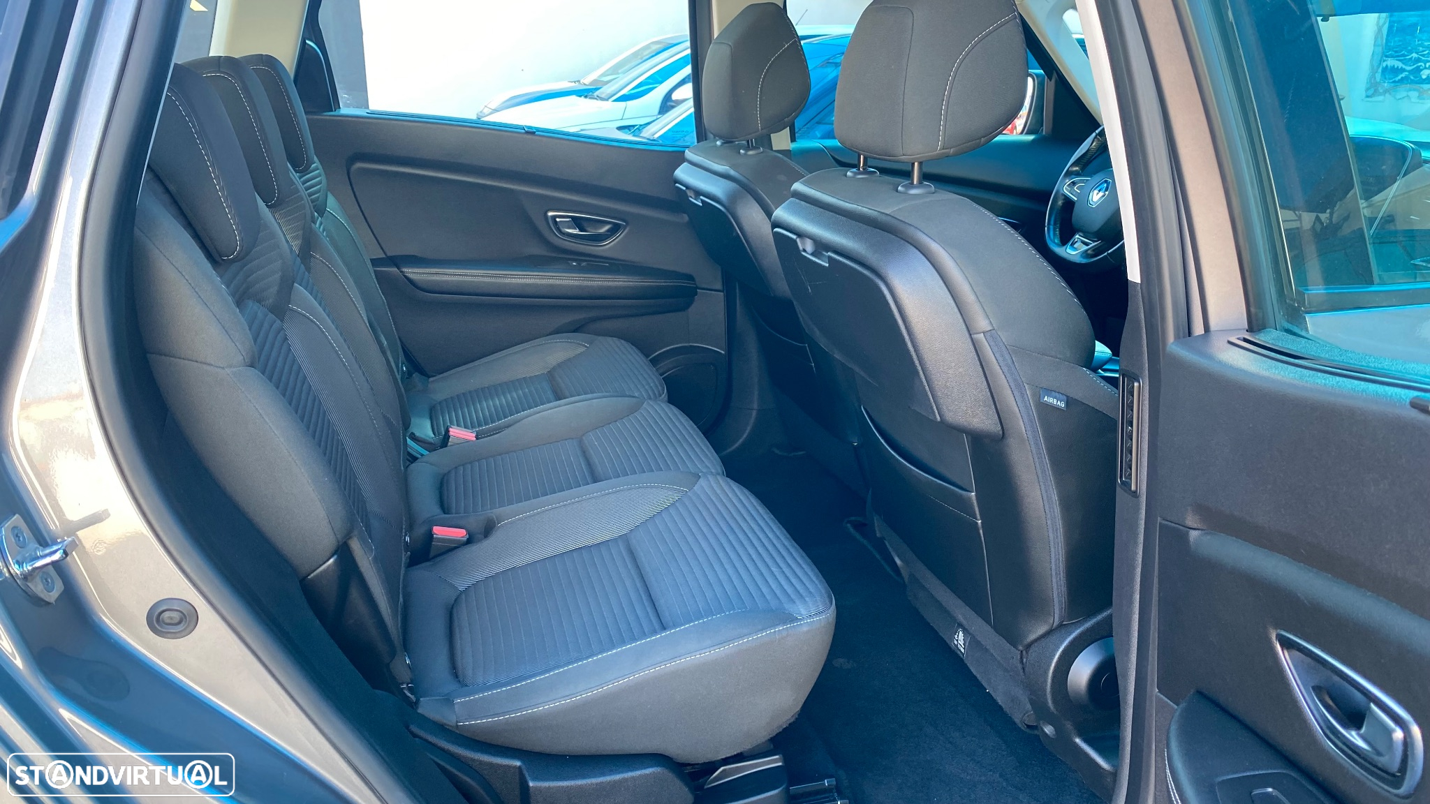 Renault Grand Scénic 1.6 dCi Intens SS - 35