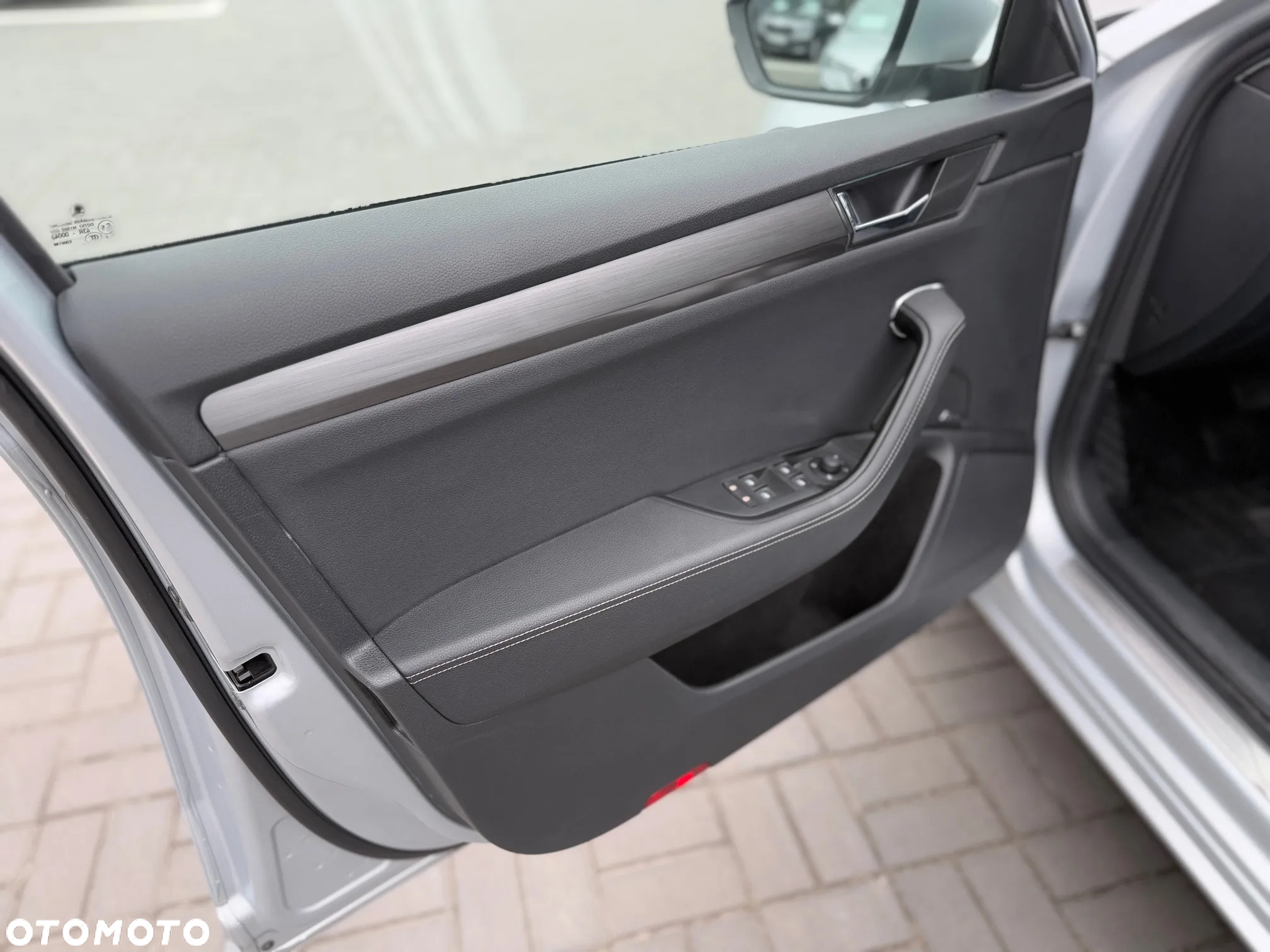 Skoda Superb 2.0 TDI SCR Style DSG - 19