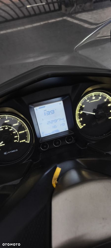Kymco X-Town - 8