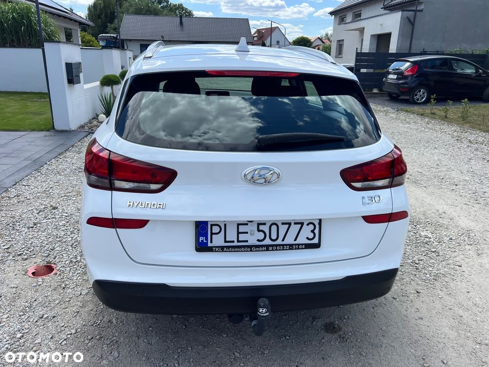 Hyundai i30 1.4 T-GDI Premiere Style - 12